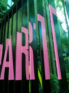 ART-225x300
